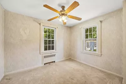 1855 Parker St, Springfield, MA 01128 - Photo 14