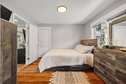 11 Shields Ave, Brockton, MA 02301 - Photo 8
