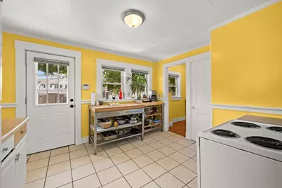 11 Shields Ave, Brockton, MA 02301 - Photo 18