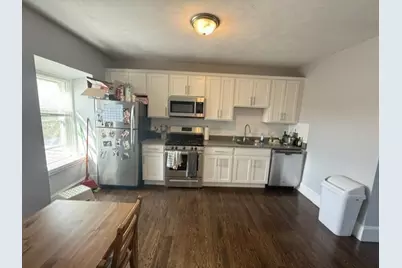10 Cross St East #3, Somerville, MA 02145 - Photo 2
