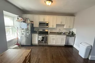 10 Cross St E, Somerville, MA 02145 - Photo 2