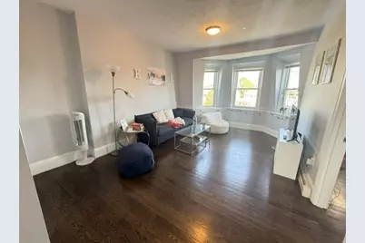 10 Cross St East #3, Somerville, MA 02145 - Photo 4