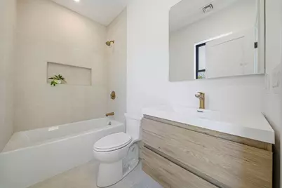 28 Chandler, Newton, MA 02464 - Photo 16