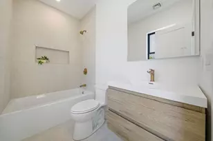 28 Chandler, Newton, MA 02464 - Photo 16