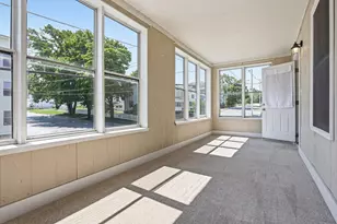 94 Summit, Clinton, MA 01510 - Photo 16
