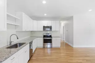 94 Summit, Clinton, MA 01510 - Photo 8