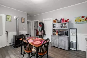 34 Esther St, Worcester, MA 01607 - Photo 8