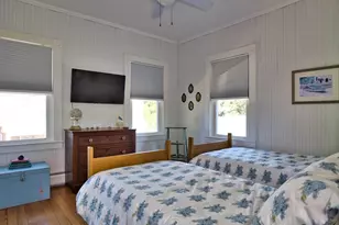 86 Degaris Ave, Dartmouth, MA 02748 - Photo 22