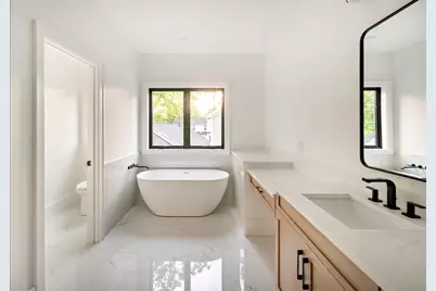 230 Auburn St #230, Newton, MA 02466 - Photo 6