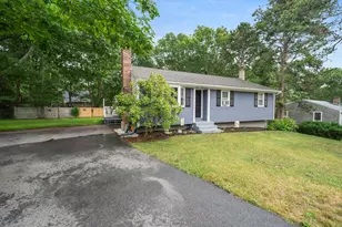 13 Cutter Dr, Plymouth, MA 02360 - Photo 2