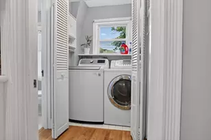54 Quarry St, Quincy, MA 02169 - Photo 6