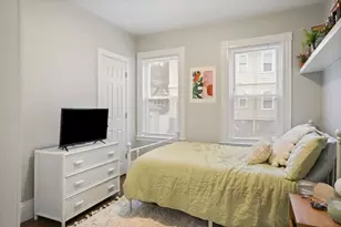 17 Howes St, Boston, MA 02125 - Photo 6