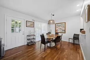 49 Breakwater Dr, Chelsea, MA 02150 - Photo 22
