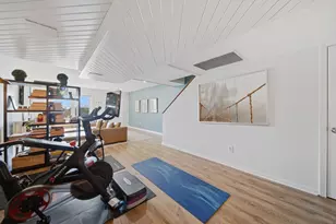 49 Breakwater Dr, Chelsea, MA 02150 - Photo 14