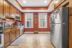 71 Romsey St, Boston, MA 02125 - Photo 6