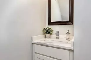 7 Hillside Ave, Medford, MA 02155 - Photo 12