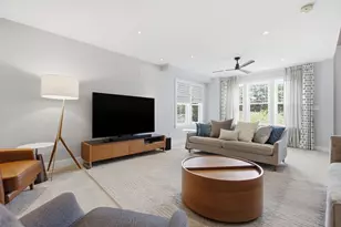 15 George St, Reading, MA 01867 - Photo 8