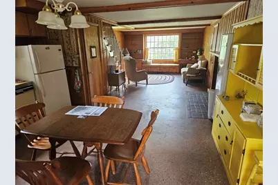 43 Summer St, Barre, MA 01005 - Photo 8