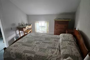 43 Summer St, Barre, MA 01005 - Photo 8