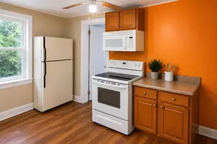 411 Broadway, Lynn, MA 01904 - Photo 4