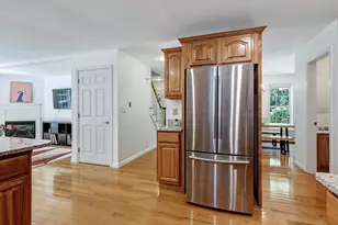 41 Country Ln, Sunderland, MA 01375 - Photo 8