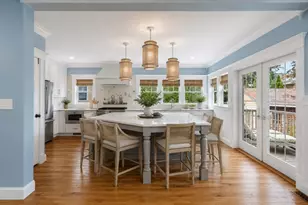 21A Curtis St, Marblehead, MA 01945 - Photo 2