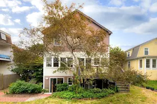 21A Curtis St, Marblehead, MA 01945 - Photo 18
