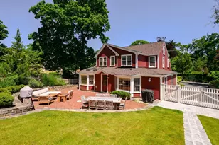 126 South St, Hingham, MA 02043 - Photo 22