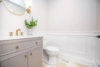 38 Hillcroft Road, Waltham, MA 02452 - Photo 6