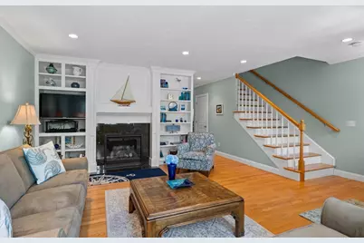480 Main St #15, Falmouth, MA 02540 - Photo 6