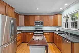 480 Main St, Falmouth, MA 02540 - Photo 10