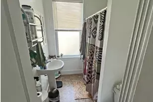 655 Westford St, Lowell, MA 01851 - Photo 14