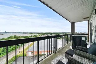 90 Quincy Shore Dr, Quincy, MA 02171 - Photo 26