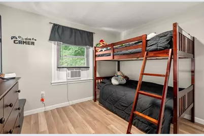 68 San Miguel St, Springfield, MA 01104 - Photo 18