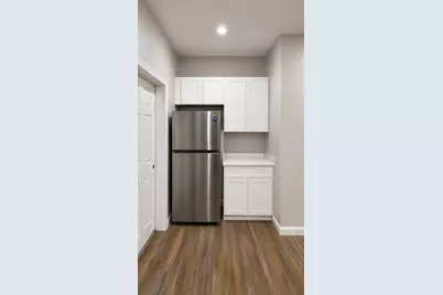24 Trident Ave #1, Winthrop, MA 02152 - Photo 2