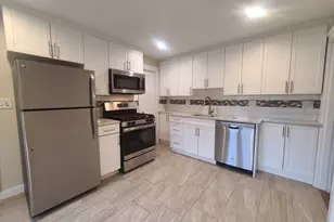 163 Everett St, Quincy, MA 02170 - Photo 2