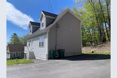 122 Swan Ave, Fitchburg, MA 01420 - Photo 2