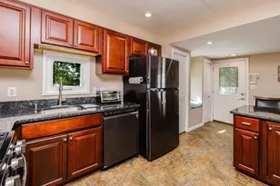 13 Wood St, Somerset, MA 02726 - Photo 12