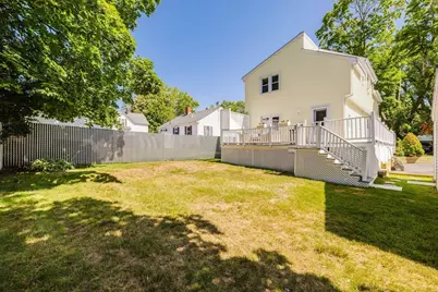 13 Wood St, Somerset, MA 02726 - Photo 8