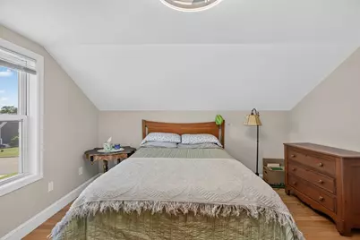 17 Rockwood Ln, Lawrence, MA 01843 - Photo 22
