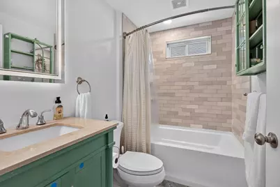 17 Rockwood Ln, Lawrence, MA 01843 - Photo 30