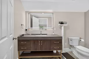 17 Rockwood Ln, Lawrence, MA 01843 - Photo 18