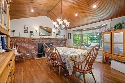 472 Central Tpke, Sutton, MA 01590 - Photo 10