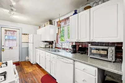65-67 Lime St #2, Newburyport, MA 01950 - Photo 4
