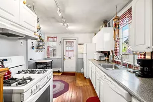 65-67 Lime St, Newburyport, MA 01950 - Photo 2