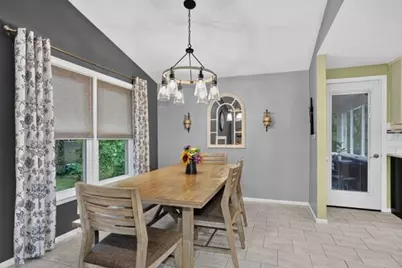 11 Geraldine Road, Framingham, MA 01701 - Photo 10