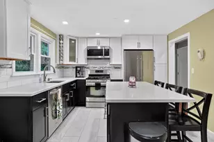 11 Geraldine Rd, Framingham, MA 01701 - Photo 12