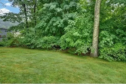11 Geraldine Road, Framingham, MA 01701 - Photo 4