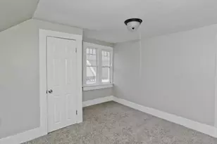 65 Montrose St, Springfield, MA 01109 - Photo 12