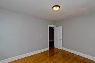 65 Montrose St, Springfield, MA 01109 - Photo 14